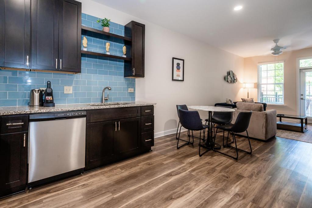 Beautiful 1Br W Balcony Gym Patio Areas Appartement Charlotte Buitenkant foto